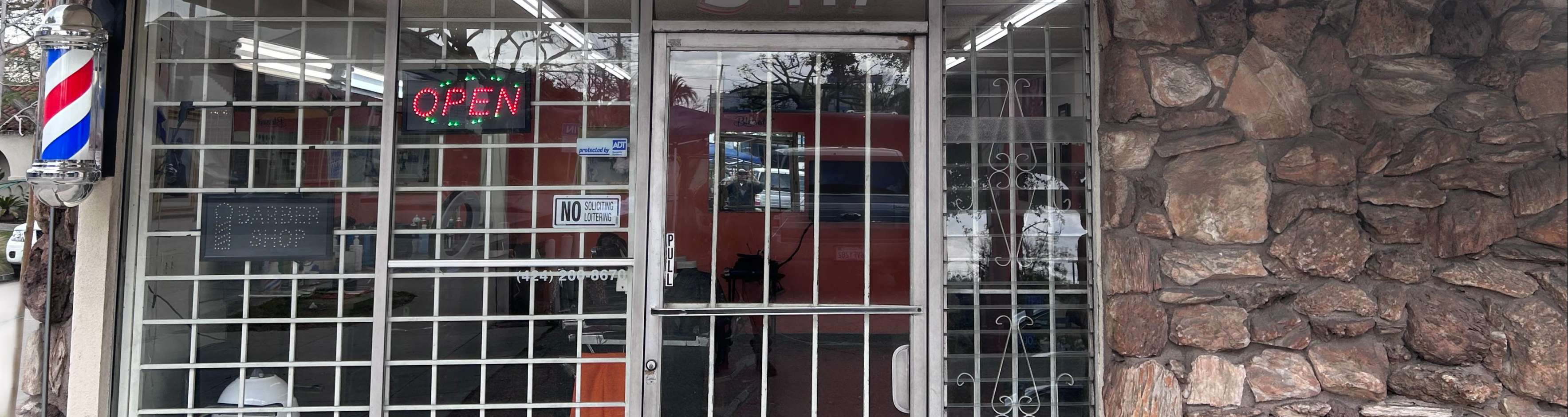 JK Barbershop Los Angeles,  JK Barbershop, Barbers